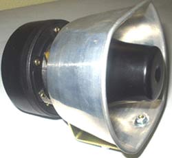Corneta metálica em alumínio com driver para sirene eletrônica - 100W